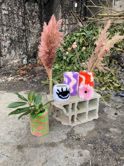 recyclage-et-tufting-vases-tuftées-mogiostudio recyclage-et-tufting-vases-tuftées-mogiostudio