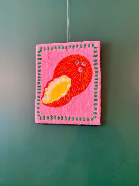 mon-premier-vernissage-exposition-tableau-tufting-fruit-2-mogiostudio