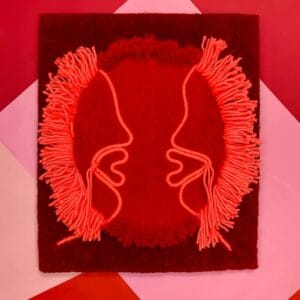 shades-of-red-tapisserie-tufting-2-hobbii-mogiostudio