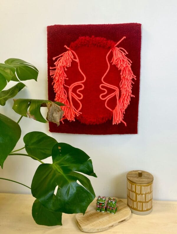 shades-of-red-tapisserie-tufting-détail-hobbii-2-mogiostudio