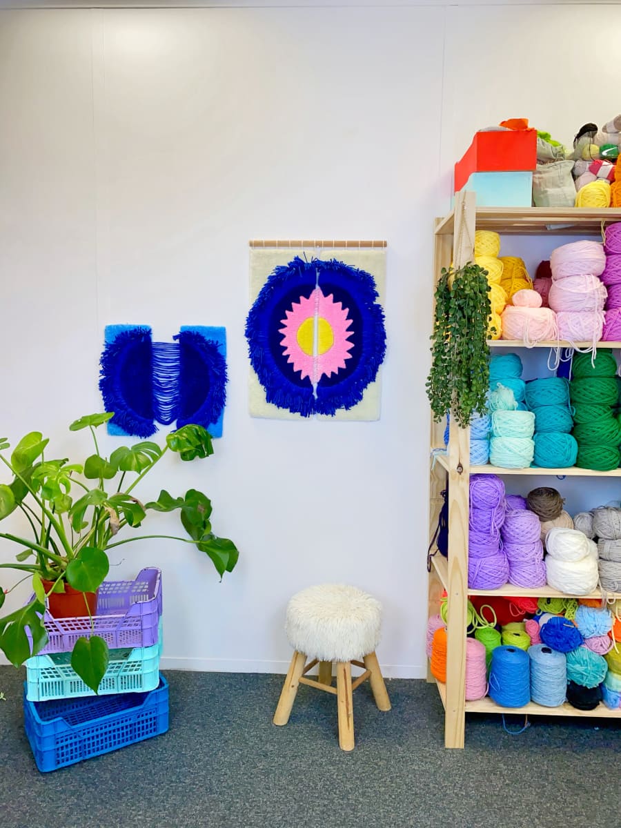 soleil-fleuri-tapisserie-murale-tufting-2-mogiostudio