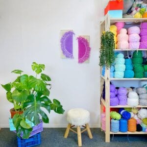 sun-is-here-violet-tapisserie-murale-tufting-2-mogiostudio