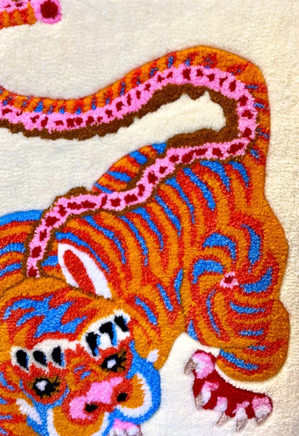 huwei-tapisserie-murale-tufting-tigre-asiatique-détails-2-mogiostudio