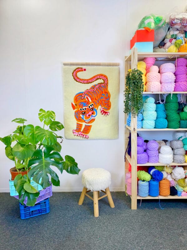 huwei-tapisserie-murale-tufting-tigre-asiatique-mogiostudio
