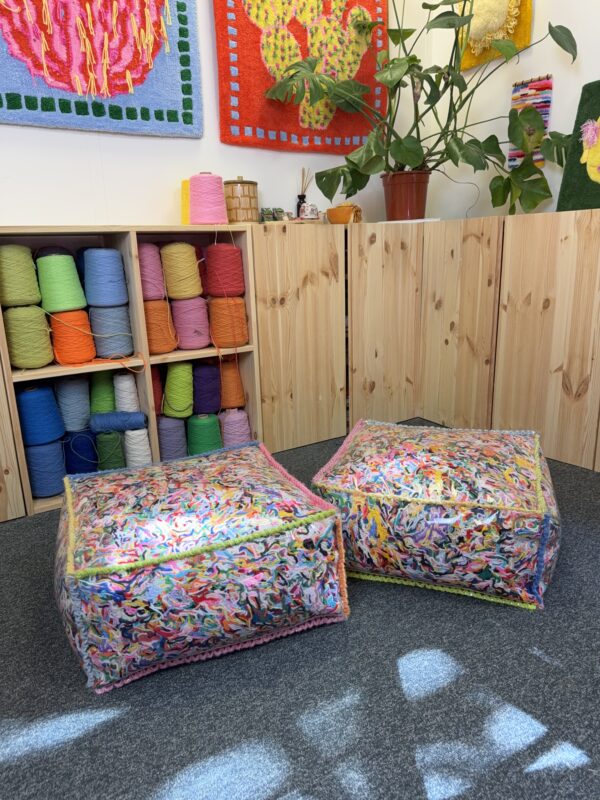 poufs-colors-fils-recycles-mogiostudio