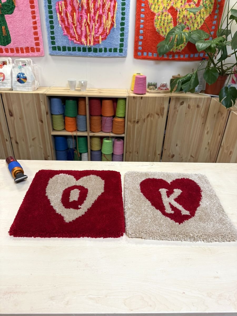 atelier-tufting-duo-tapis-coeurs-initiales-mogiostudio