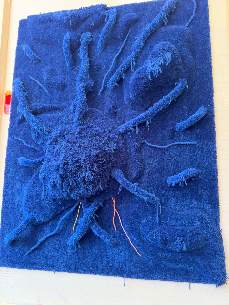 tapisserie-bleue-essai-fils-couleur-mogiostudio